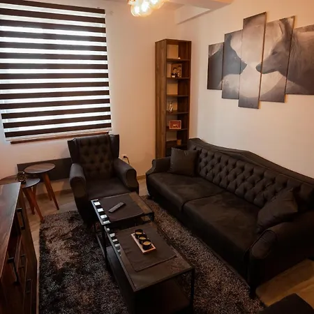 Zlatar Br 16 דירה